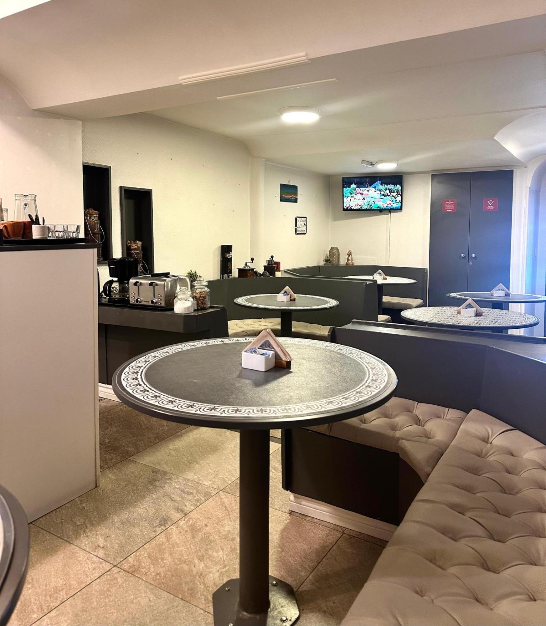 Hostal Malvinas Ushuaia Kültér fotó